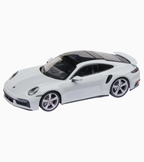 Porsche 911 Turbo S (992) 1:18