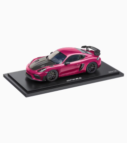 Porsche 718 Cayman GT4 RS (982)